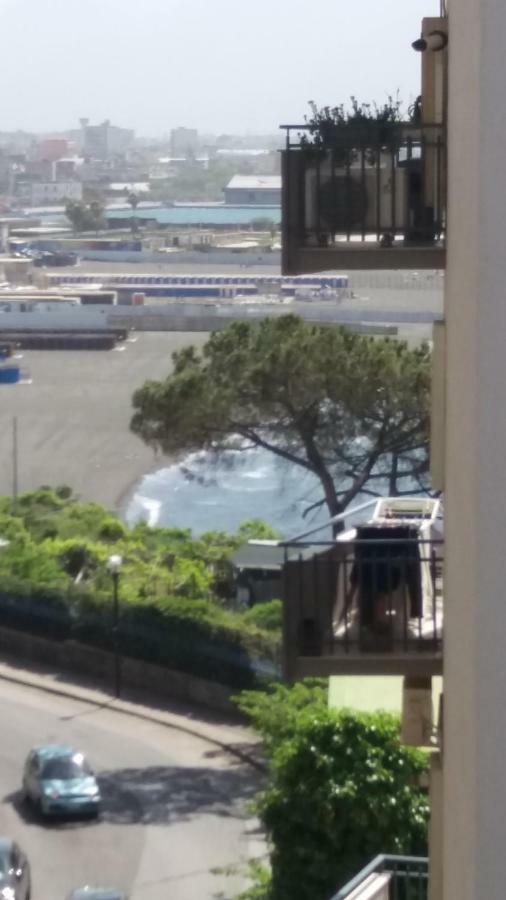 Vient E Mare Apartment Torre Annunziata Exterior photo